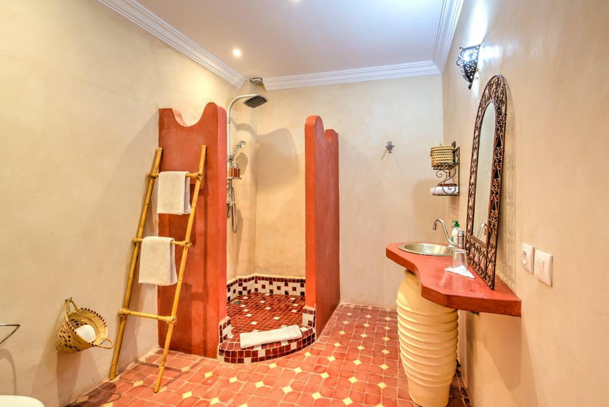 Riad Janoub 티즈니트 외부 사진