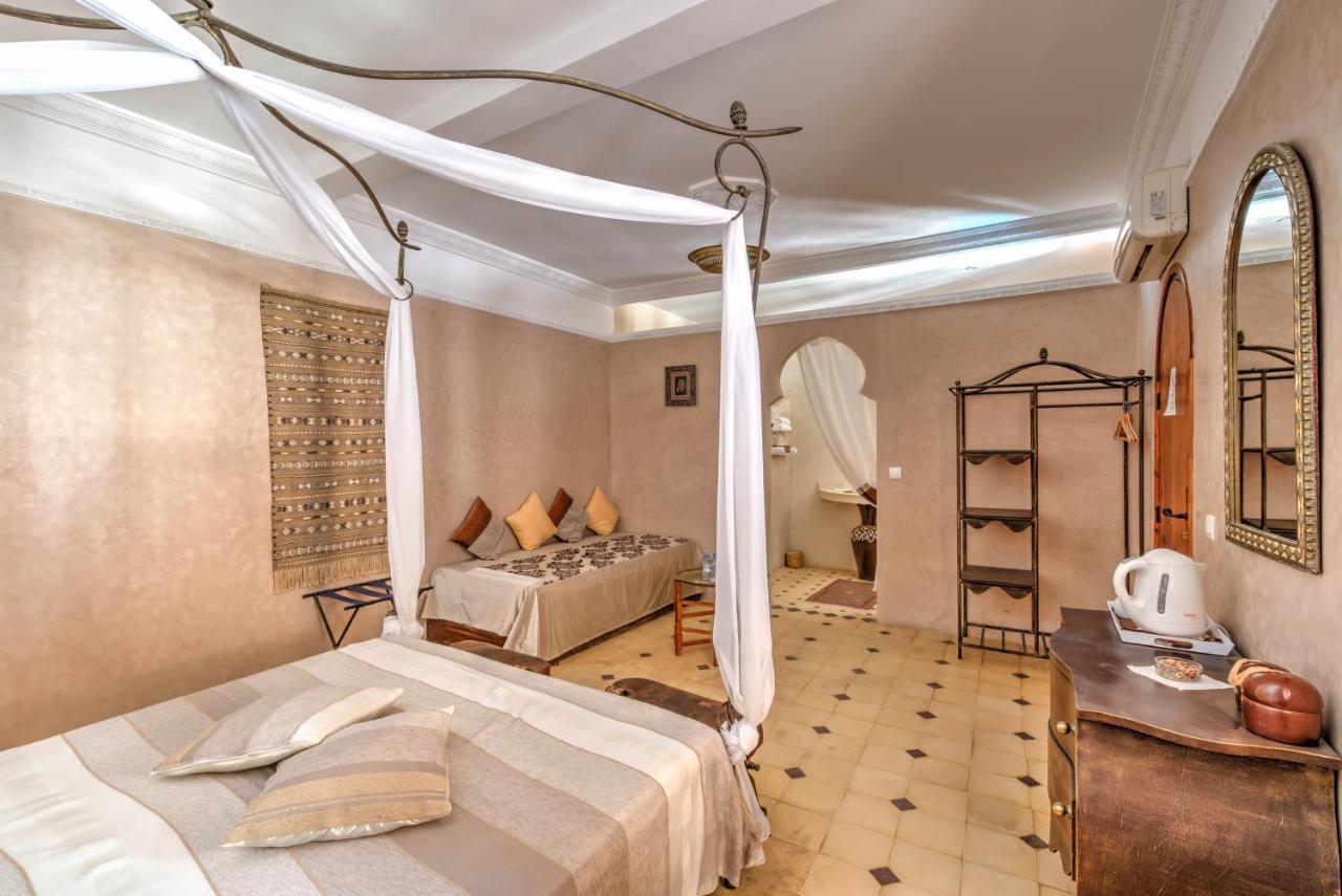 Riad Janoub 티즈니트 외부 사진