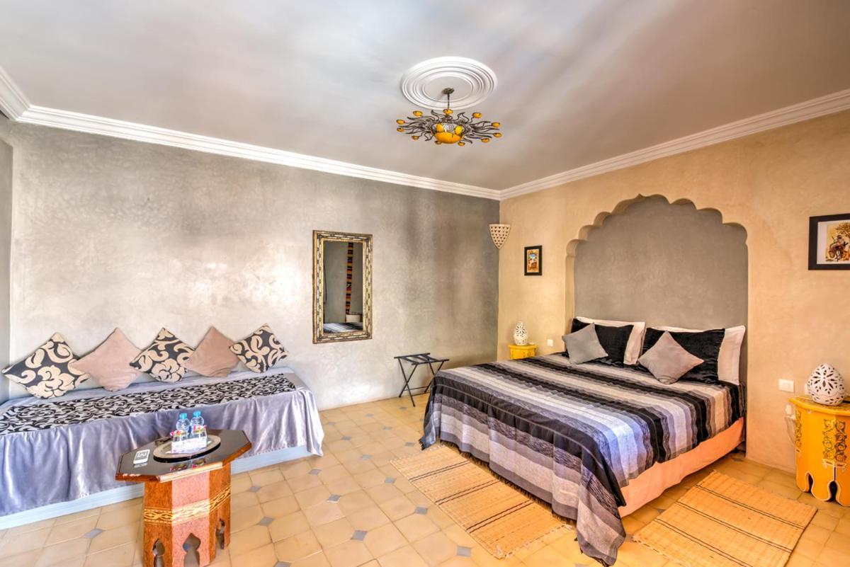 Riad Janoub 티즈니트 외부 사진